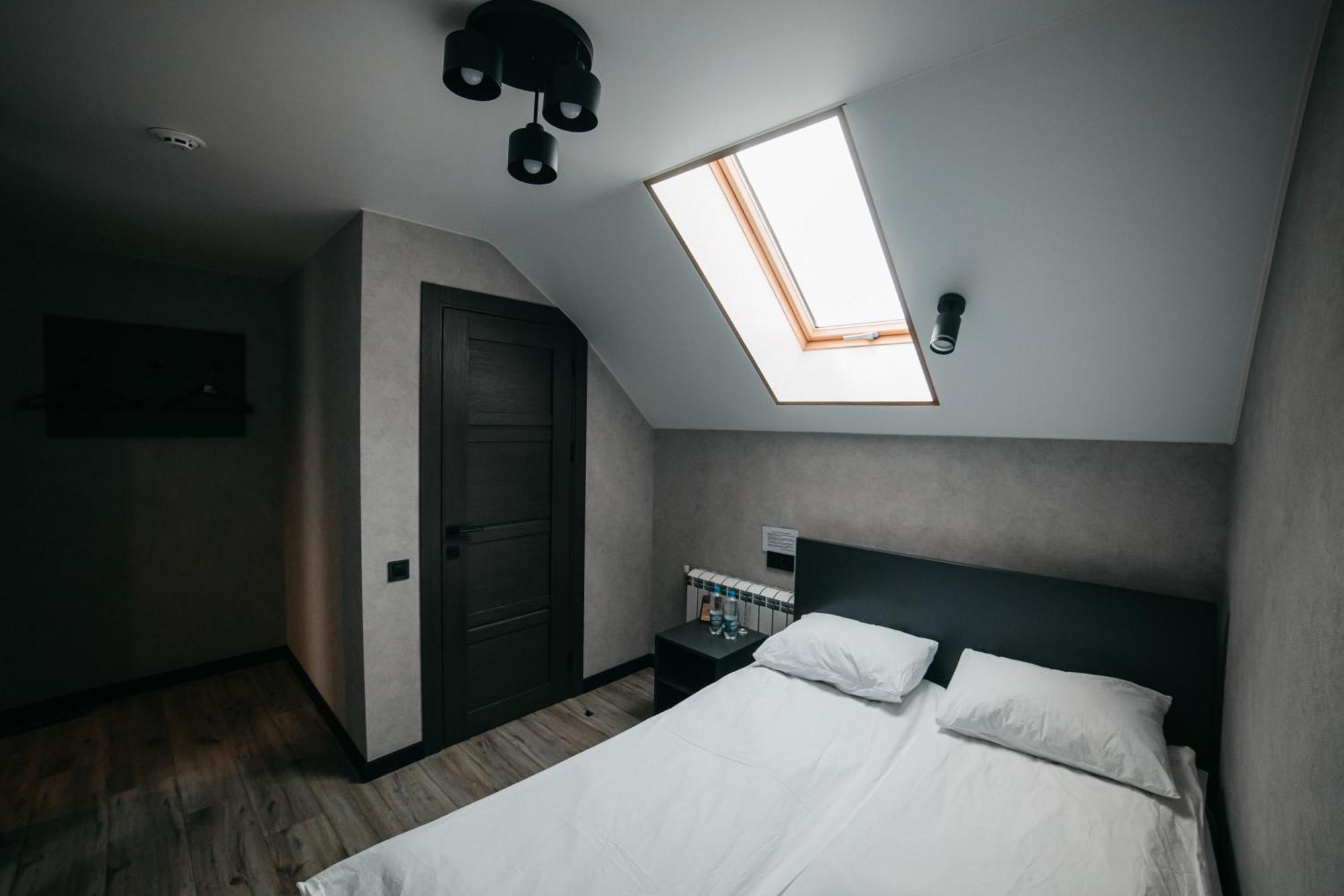 Bastion Motel Samostrely ภายนอก รูปภาพ