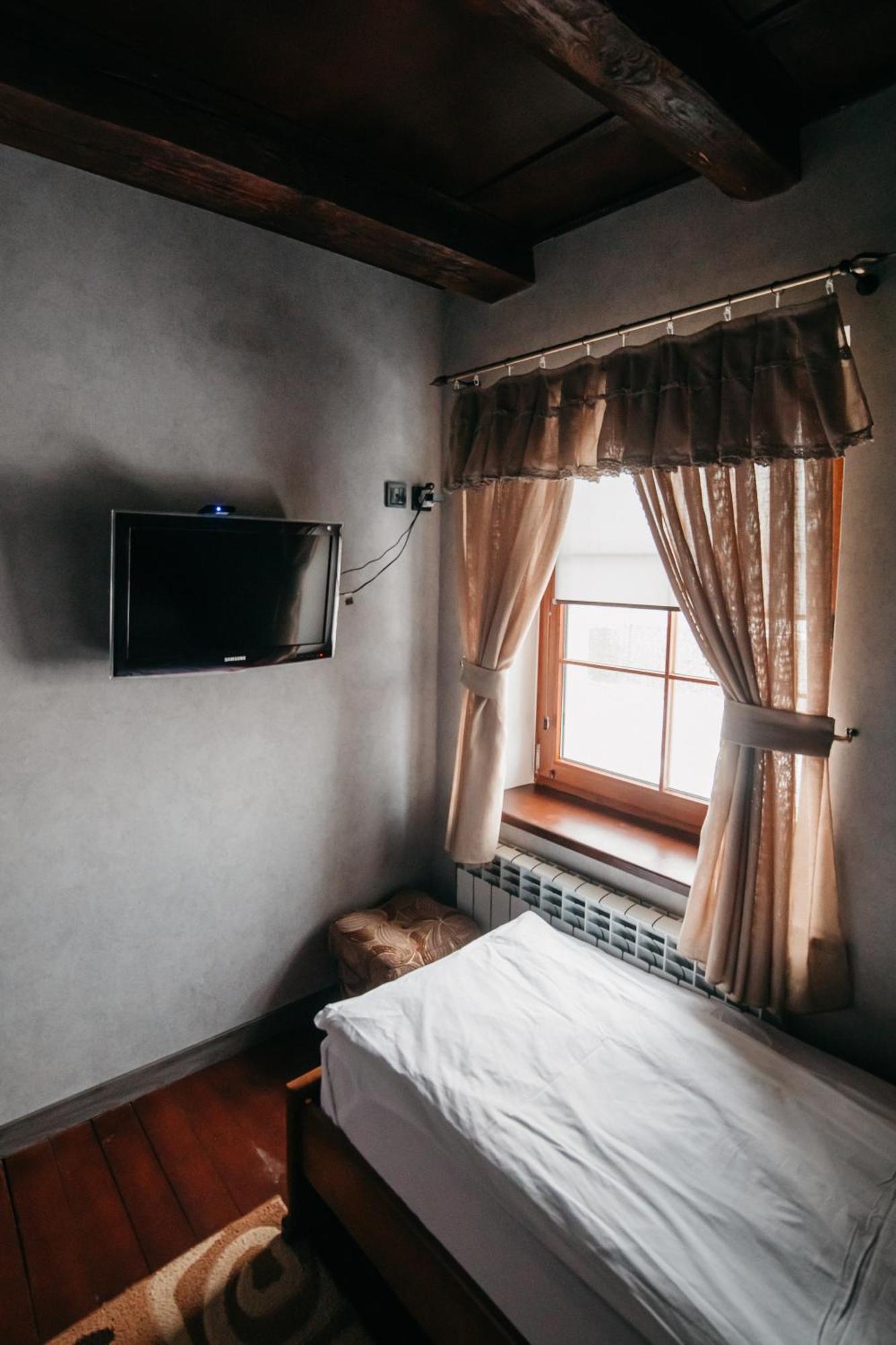 Bastion Motel Samostrely ภายนอก รูปภาพ
