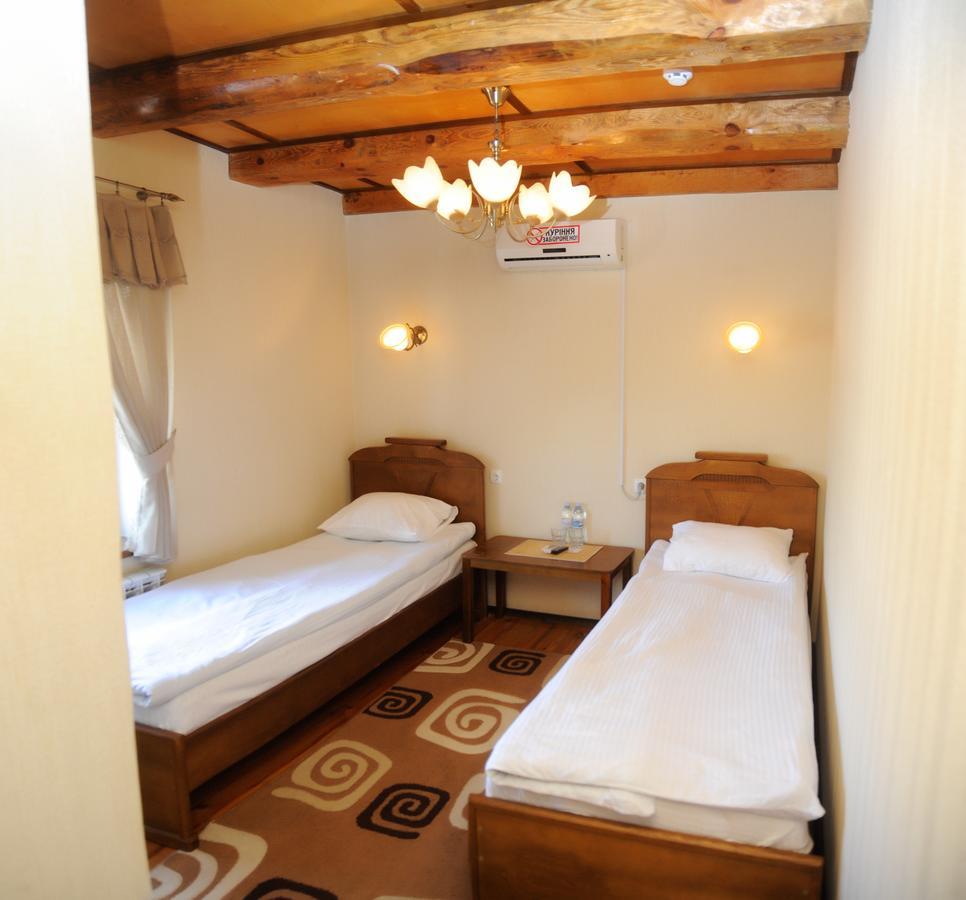 Bastion Motel Samostrely ภายนอก รูปภาพ